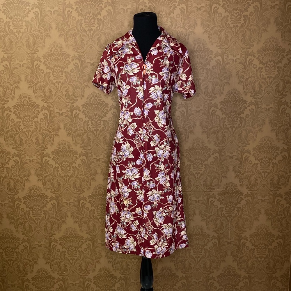 Vintage 70s Mod Fall Floral Dagger Collar Triangle Pull Zipper Front Dress